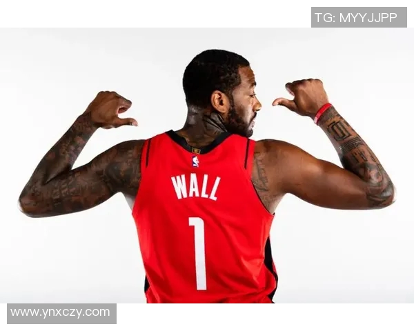 火箭与奇才激战正酣NBA赛场精彩瞬间回顾与分析